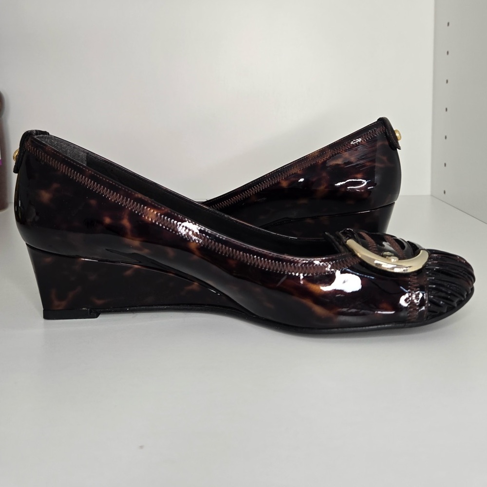 Stuart Weitzman Tortoiseshell Patent Leather Wedge Pumps | Size 7| Made in Spain - Picture 11 of 15